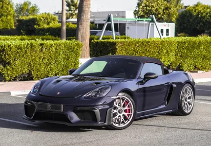 Porsche Cayman 718 2025