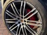 Porsche Macan 3.6L Turbo w/ Performance Package
