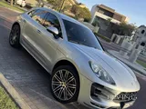 Porsche Macan 3.6L Turbo w/ Performance Package