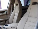 Porsche Panamera 4