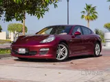 Porsche Panamera 4