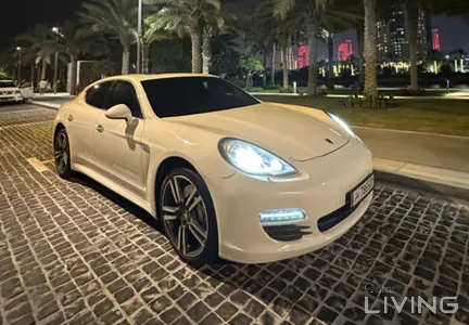 Porsche Panamera S 2011