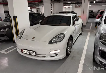 Porsche Panamera S 2012