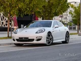 Porsche panmera 4S under warranty till 2027