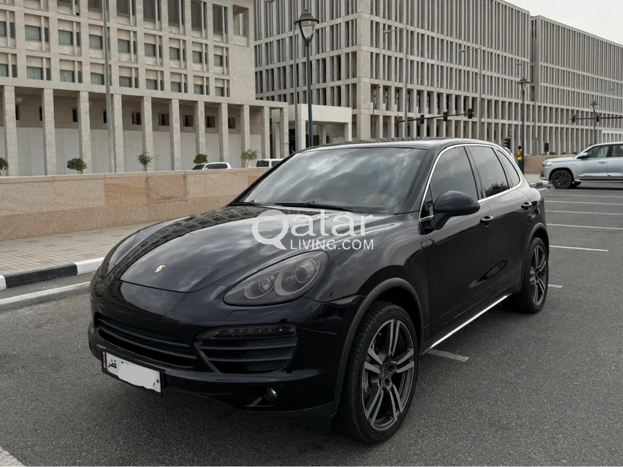 PORSHE CAYENNE S 2013 