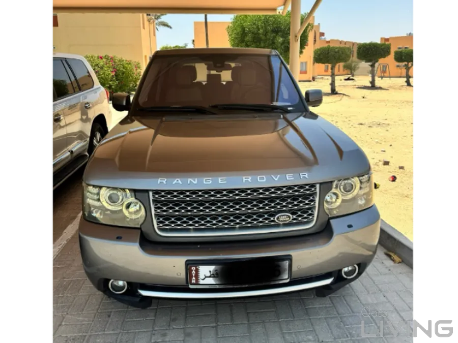 Range Rover Supercharged 5.0 V8 2010 Perfect Condition For Sale