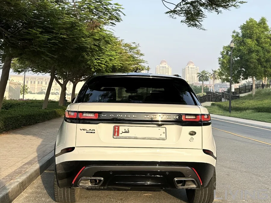 Range Rover Velar R-Dynamic SE – 3.0L Supercharged, Full Option