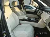 Range Rover Vogue HSE. Model 2024.