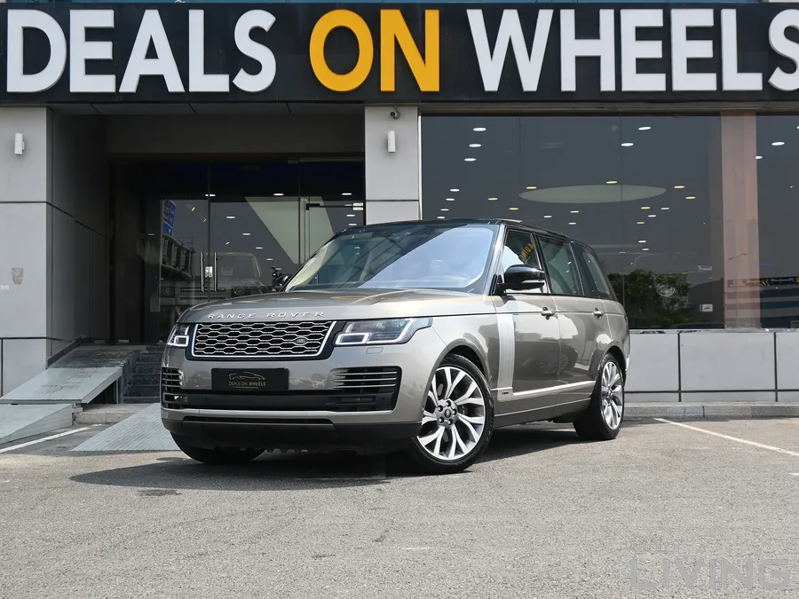 Range Rover Vogue. Model 2018.