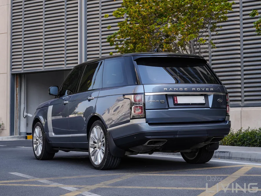 Range Rover Vogue SE 2020 
