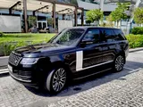 Range Rover Vogue Supercharged SE — 2019 Condition: Like New
