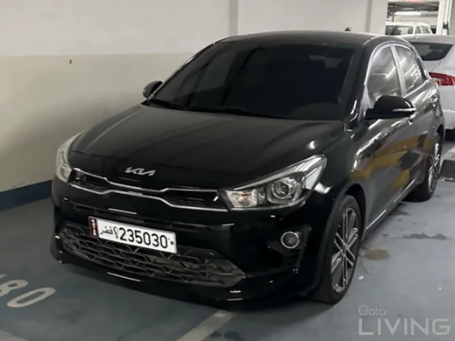 Selling Kia Rio 2022 Hatchback