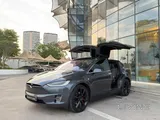 Tesla model x 2018