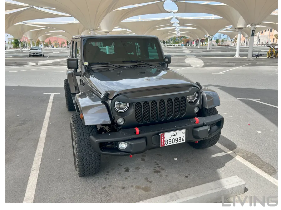 The Beast: Jeep Wrangler Sahara 2017
