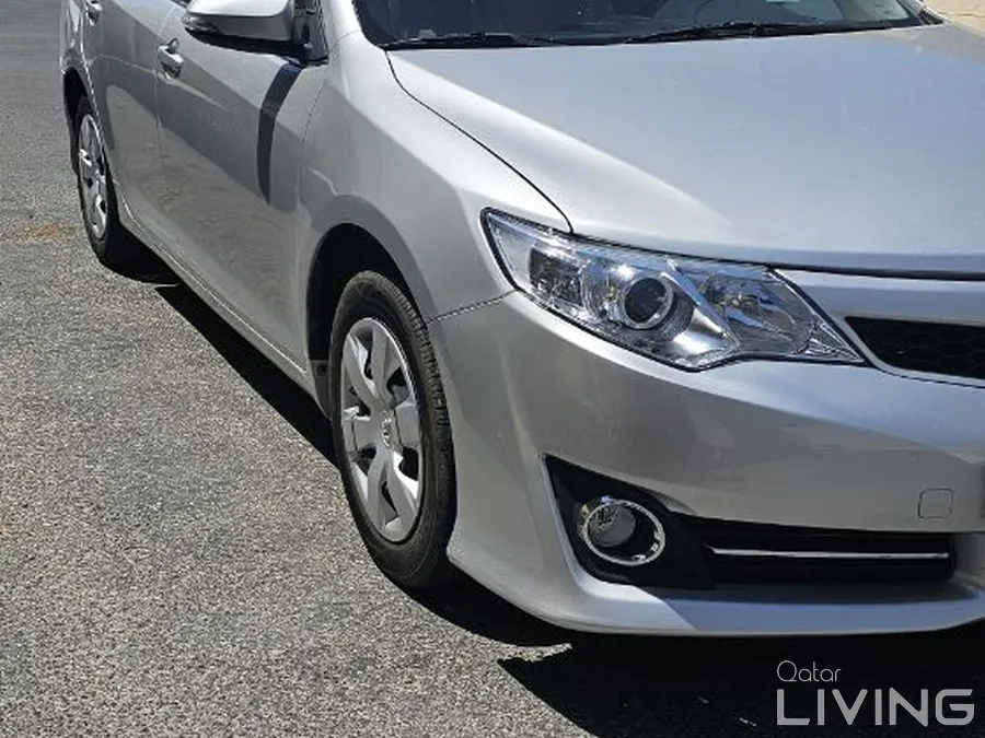 Toyota camery 2014.low kilo meter