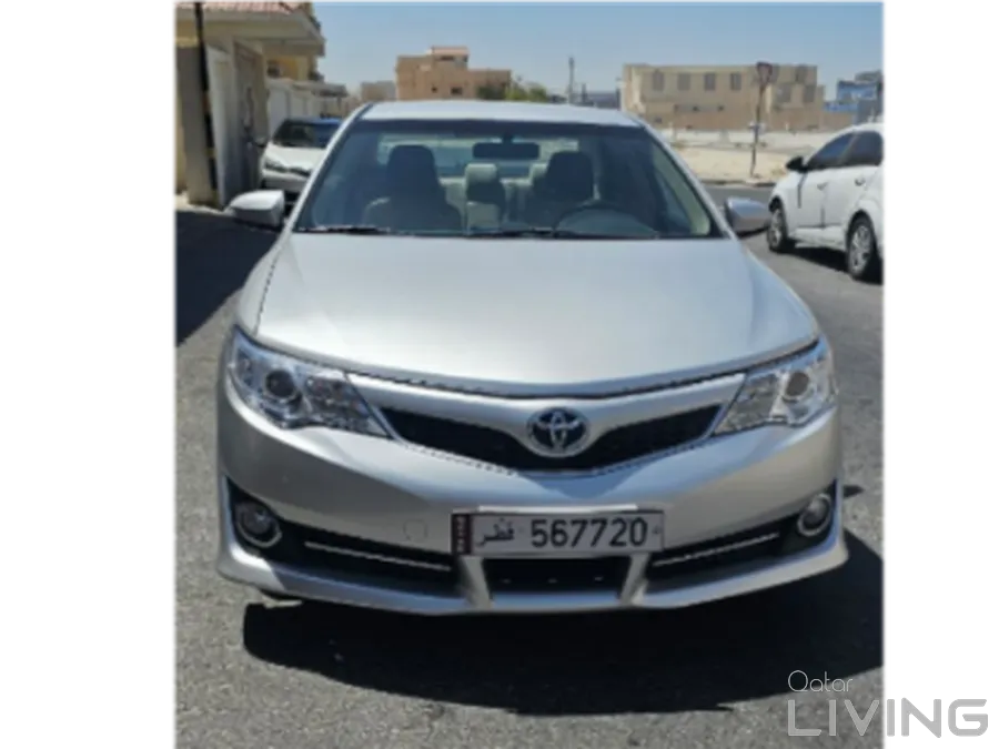 Toyota camery 2014.low kilo meter