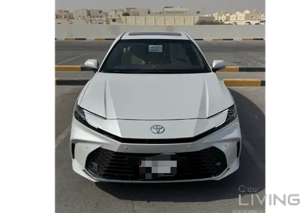Toyota Camry LE 2025
