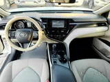 Toyota Camry LE Hybrid 2021