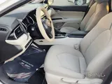 Toyota Camry LE Hybrid 2021