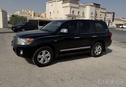 Toyota Land Cruiser GXR 2015