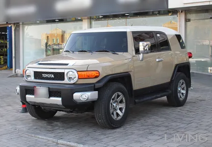 Toyota FJ Cruiser  2017