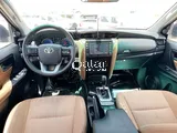 Toyota Fortuner Standard 2022 V4
