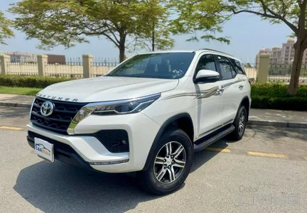 Toyota Fortuner  2025