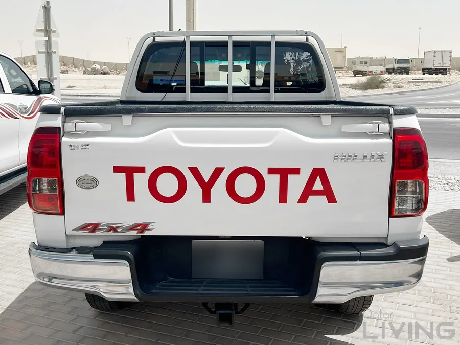 Toyota Hilux 2.7 VVTi 4x4 SR5 2023