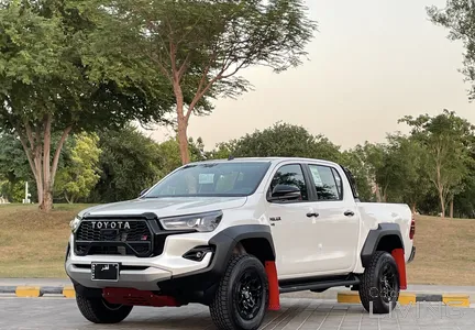 Toyota Hilux GR Sport 2025