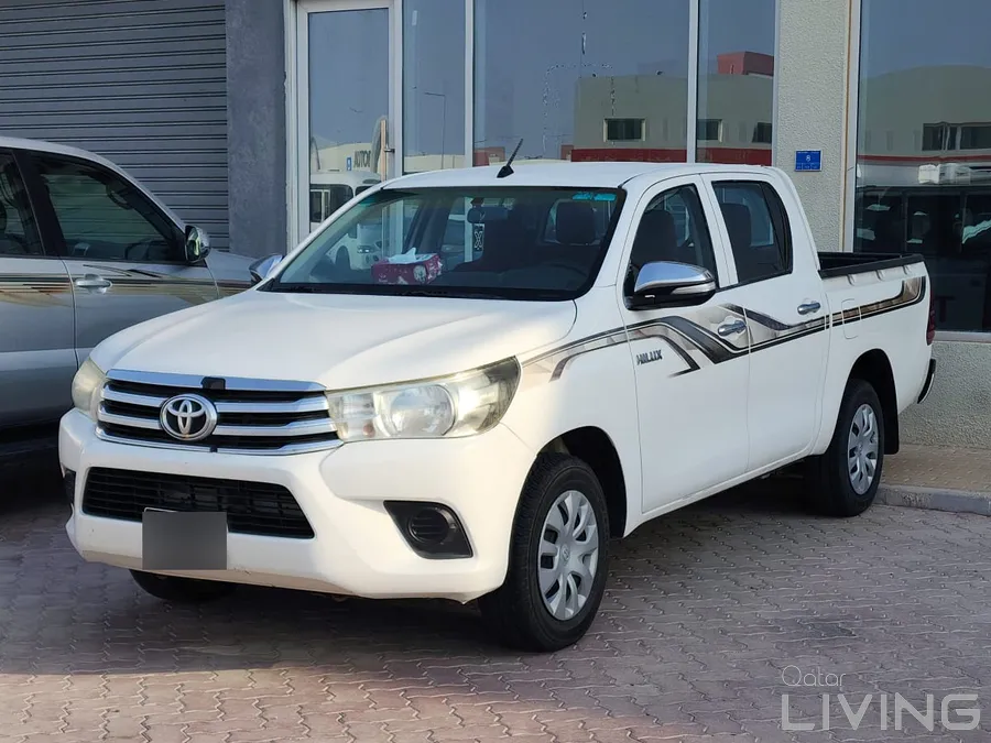 Toyota Hilux Standard 2017