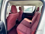 Toyota Hilux Standard 2019