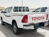 Toyota Hilux Standard 2019