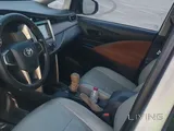 Toyota innova 2020