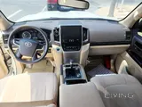 Toyota Land Cruiser G 2020 V6