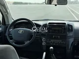 Toyota Land Cruiser G Standard 2009