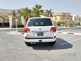 Toyota Land Cruiser G Standard 2012 V6