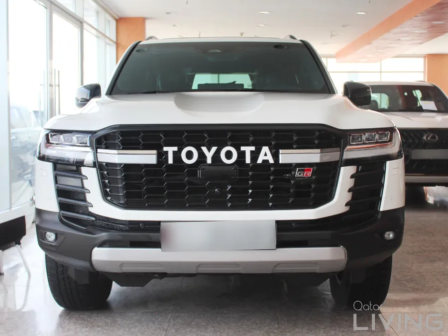 Toyota Land Cruiser GR Sport Twin Turbo V6 2025