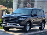 Toyota Land Cruiser GX 2024