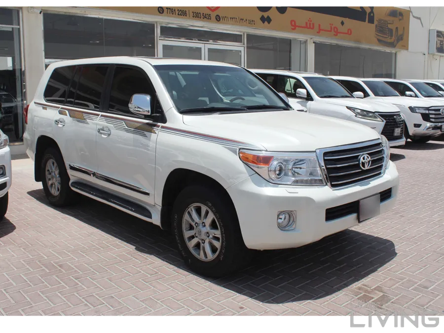 Toyota Land Cruiser GXR 2013 V8