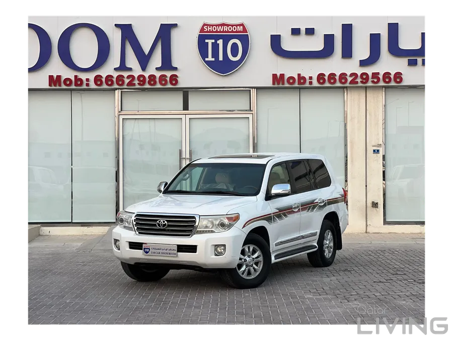 Toyota Land Cruiser GXR 2013 V8