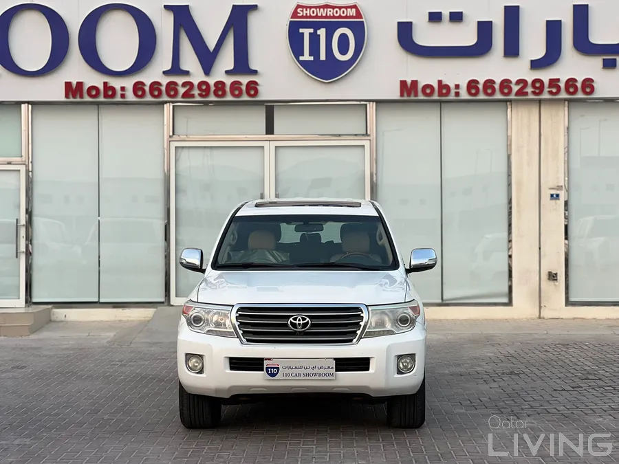 Toyota Land Cruiser GXR 2013 V8
