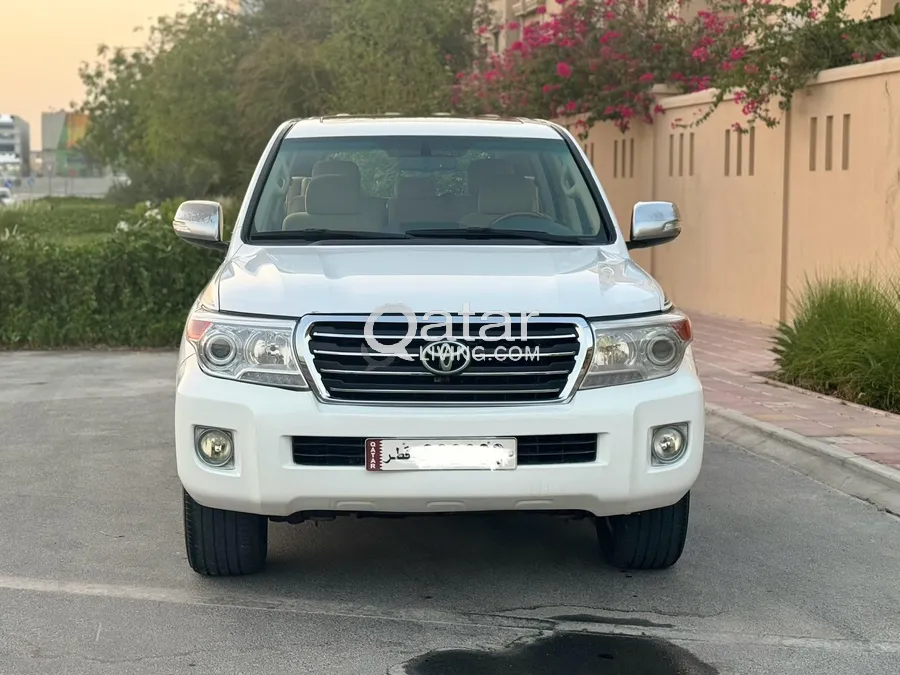 Toyota Land Cruiser GXR 2015 V8