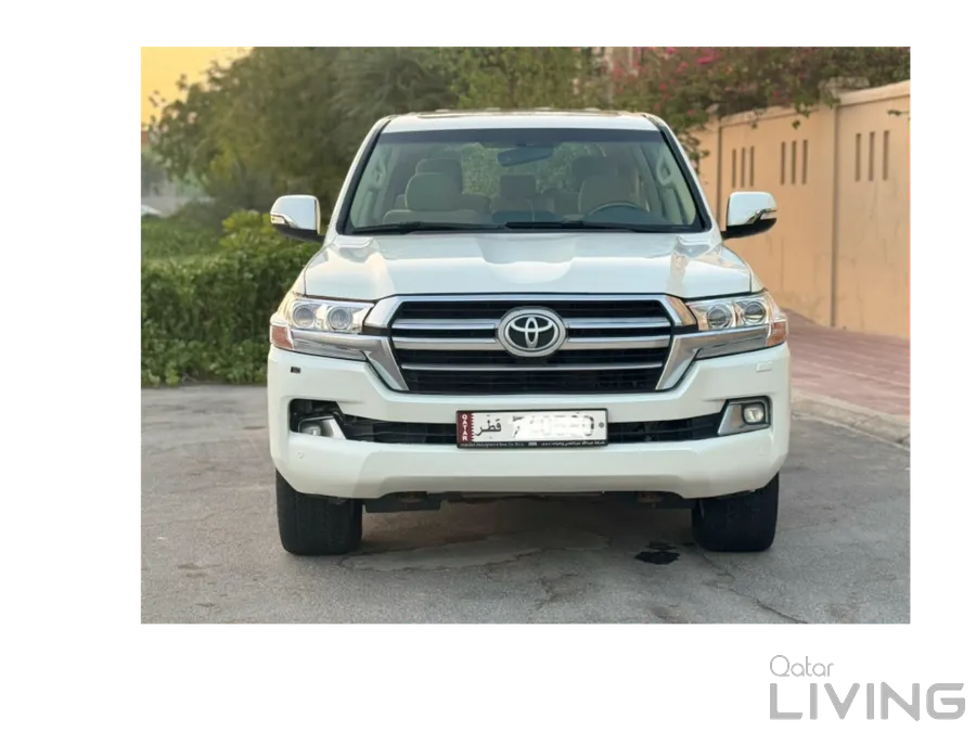Toyota Land Cruiser GXR 2017