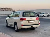 Toyota Land Cruiser GXR 2017