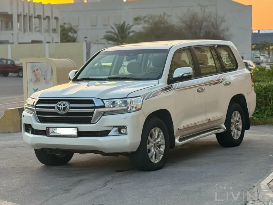Toyota Land Cruiser GXR 2017