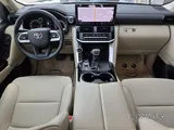 Toyota Land Cruiser GXR 2024
