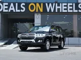 Toyota Land Cruiser GXR. Model 2020.