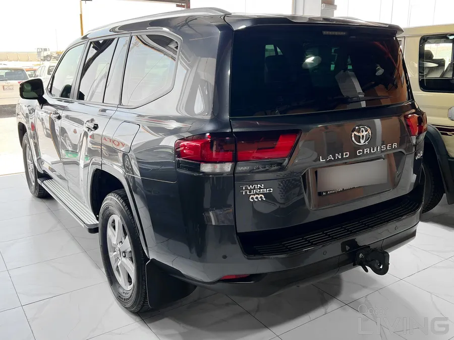Toyota Land Cruiser GXR Twin Turbo 2024
