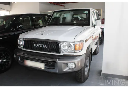 Toyota Land Cruiser Hard Top 2023