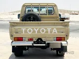 Toyota Land Cruiser Pick Up LX 2025